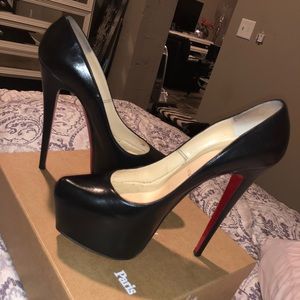 Christian Louboutin Daffodile 160 kid black